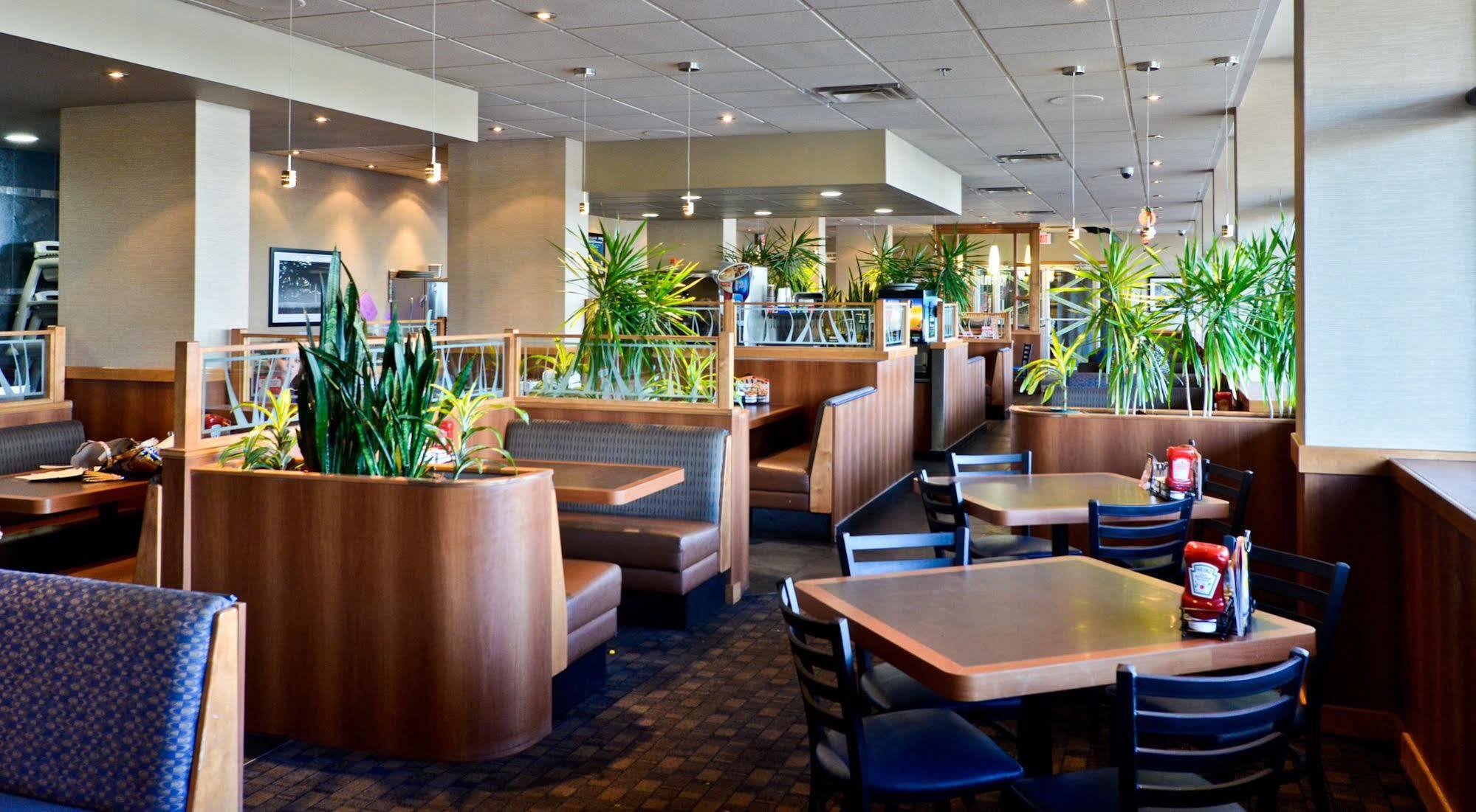 Sandman Hotel Quesnel Luaran gambar